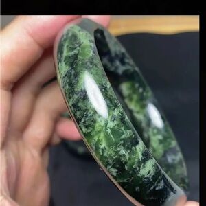 Green and Black Stone Bangle